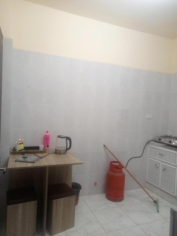 الكرك Jarajreh Apartments/ Hotel المظهر الخارجي الصورة