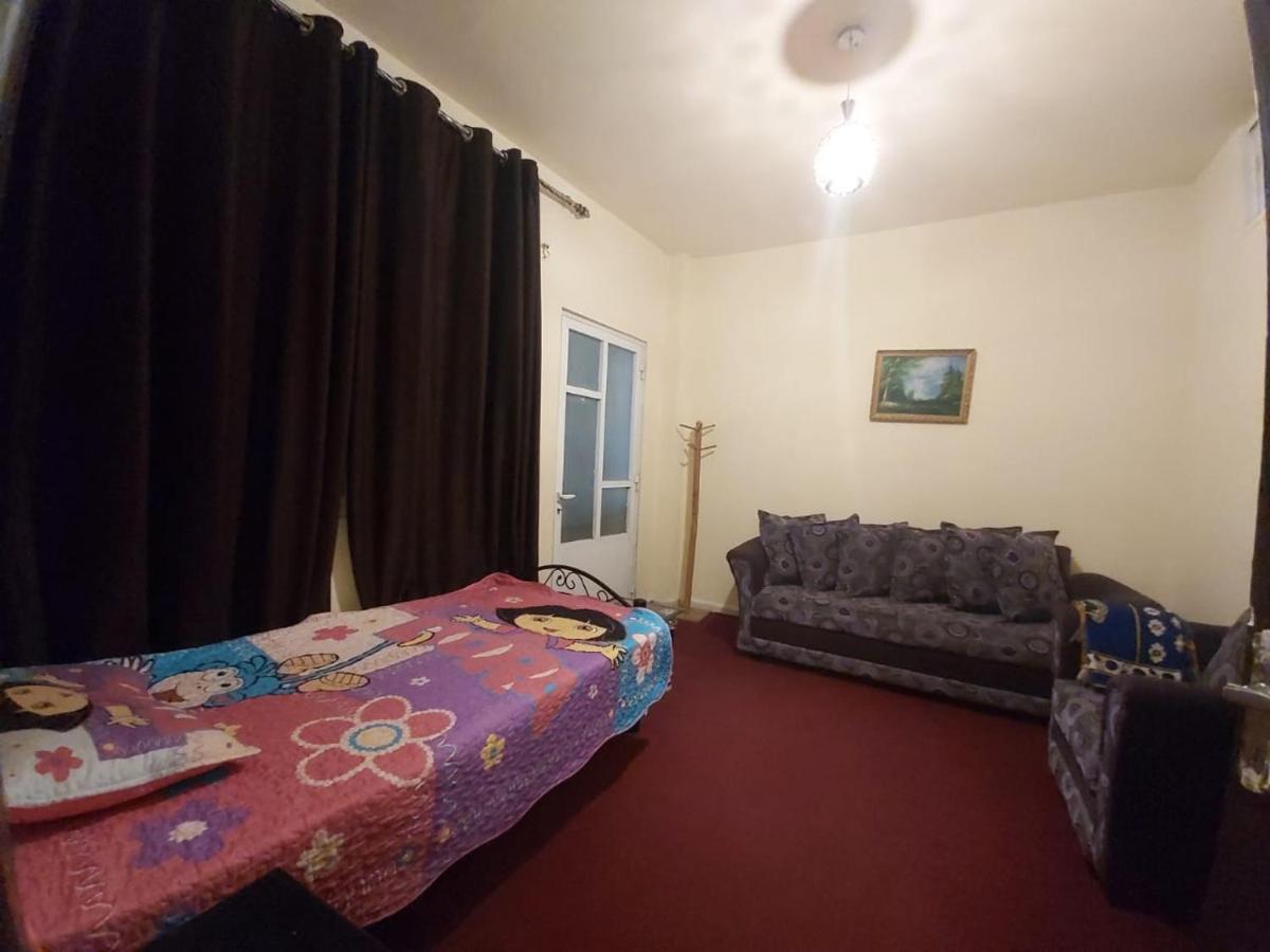 الكرك Jarajreh Apartments/ Hotel المظهر الخارجي الصورة