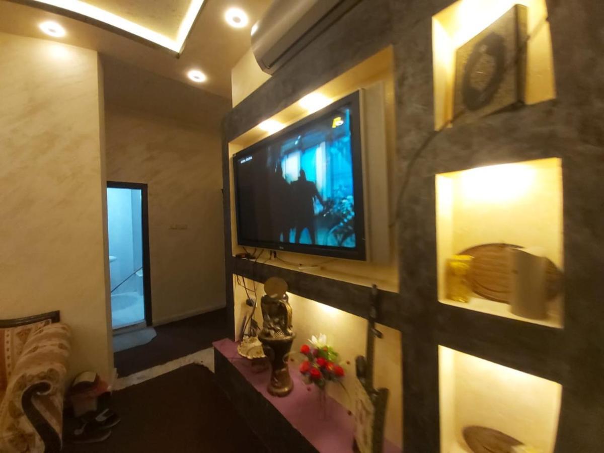 الكرك Jarajreh Apartments/ Hotel المظهر الخارجي الصورة