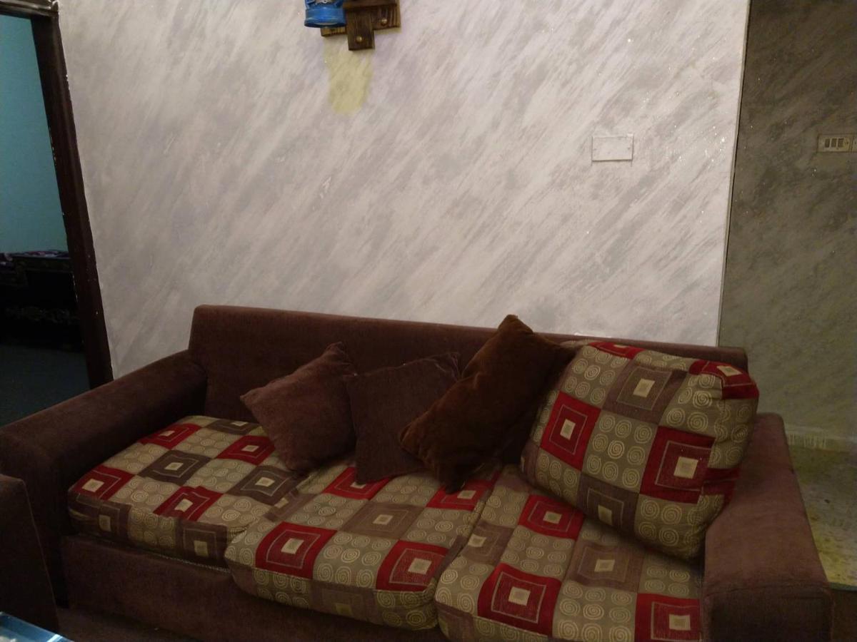 الكرك Jarajreh Apartments/ Hotel المظهر الخارجي الصورة